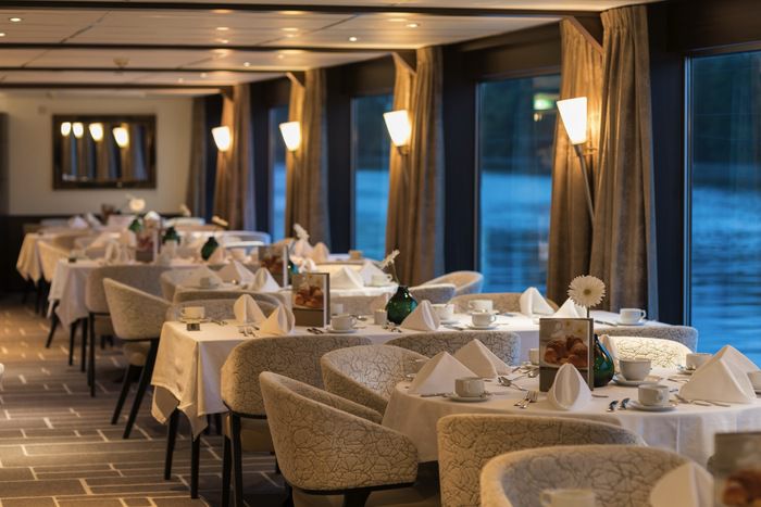 Restaurants, Bars & Cafés on MS Amadeus Diamond